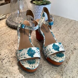 Lucky Brand Floral Trisa Wood Platform Heel Size 8